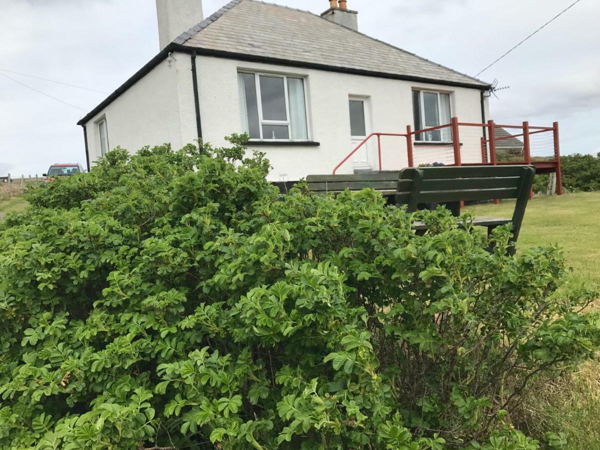Tigh-Na-Greine Apartment Carloway  Екстериор снимка
